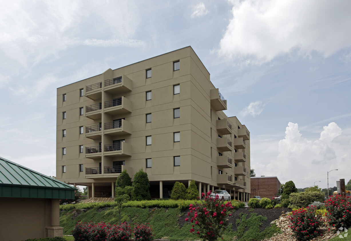 Building Photo - Ft. Henry Arms Condominiums