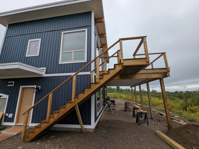 Cochera - 144 Upper Bluff Rd