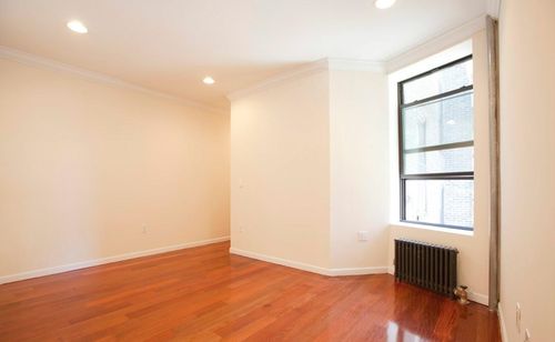 Building Photo - 335 3rd Ave
