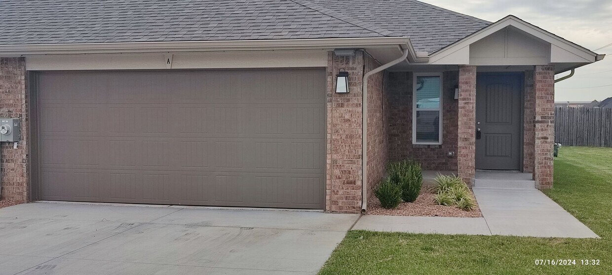 19601 N Pennsylvania Ave, Edmond, OK 73012 House Rental in Edmond, OK