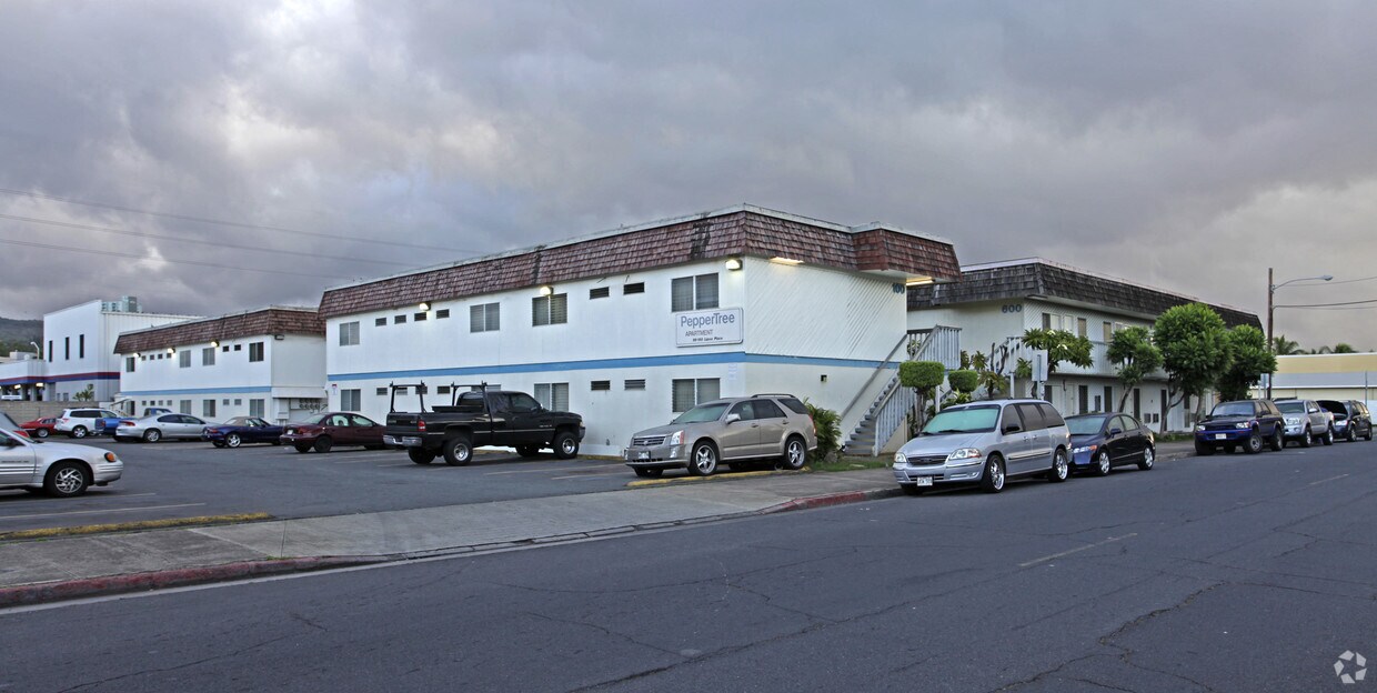 Foto principal - PepperTree Apartments