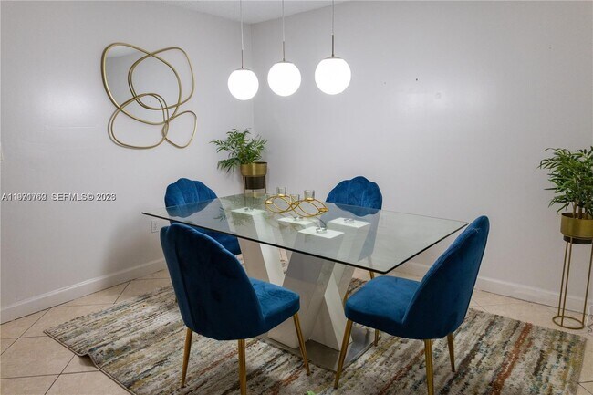 Foto del edificio - 21 SW 113th Ave