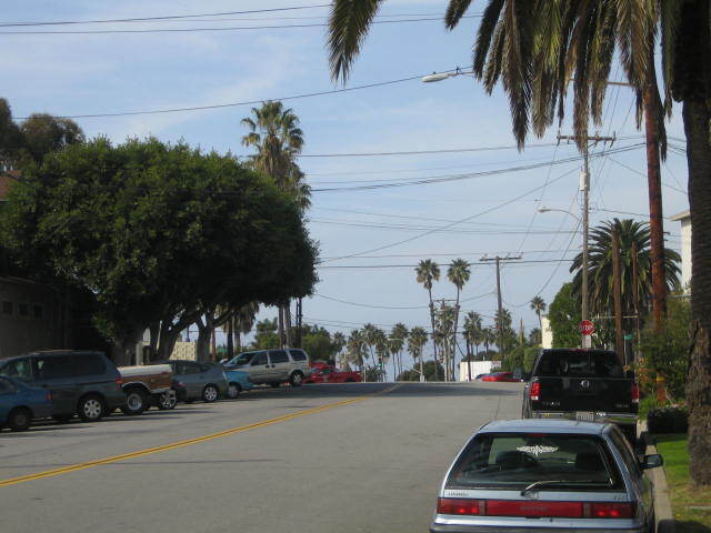 Foto del edificio - 335 S Pacific Coast Hwy