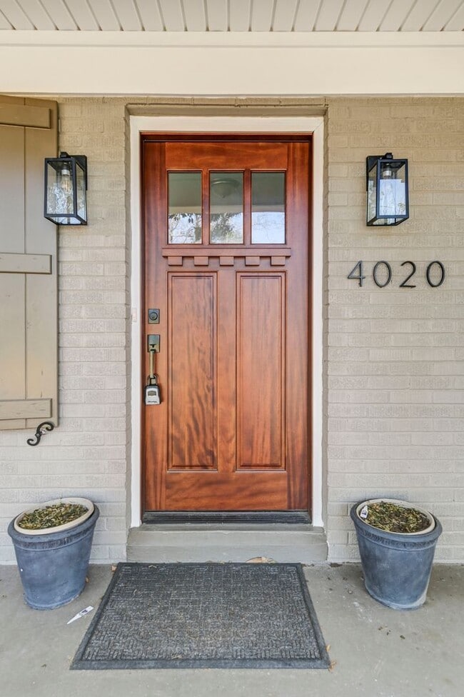 Building Photo - Renovated home in Forest Acres for rent!