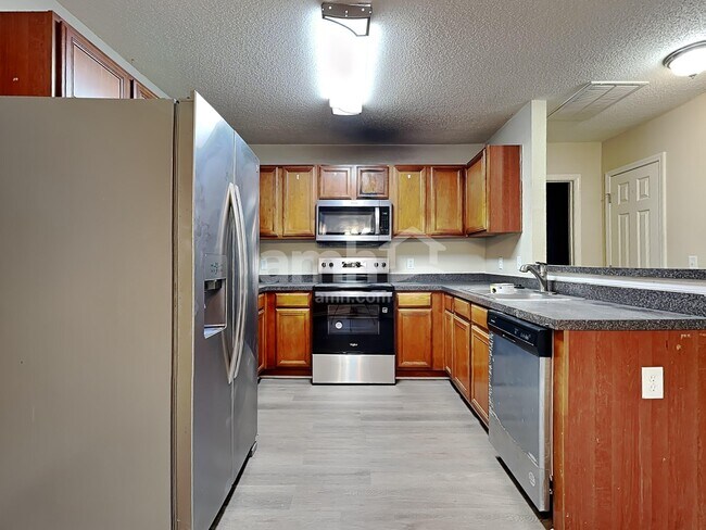 Foto del edificio - 25 Willow Lakes Dr