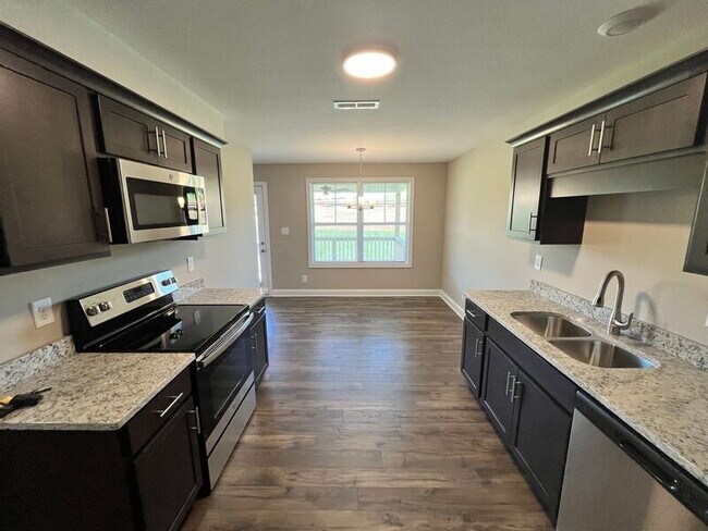 Foto del edificio - 173 Ardell Dr