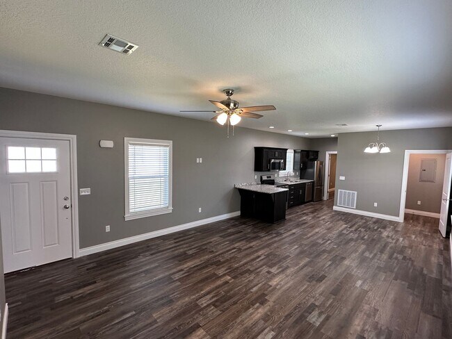 Foto del edificio - For lease: 2 Bed, 2 Bath Home Rural Neosho...