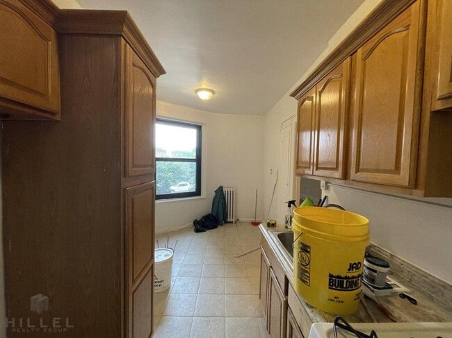 Foto del edificio - 1 bedroom in FLUSHING NY 11358