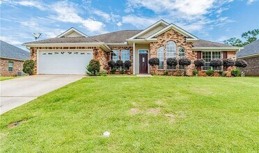 Building Photo - 1375 Selby Phillips Dr