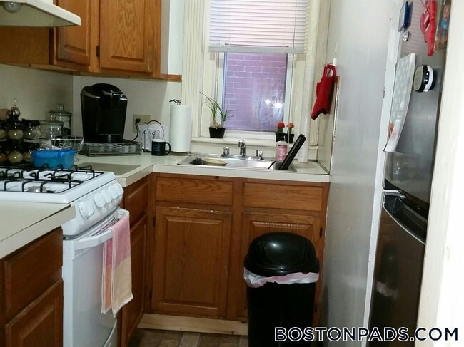 Foto del edificio - 463 Park Dr