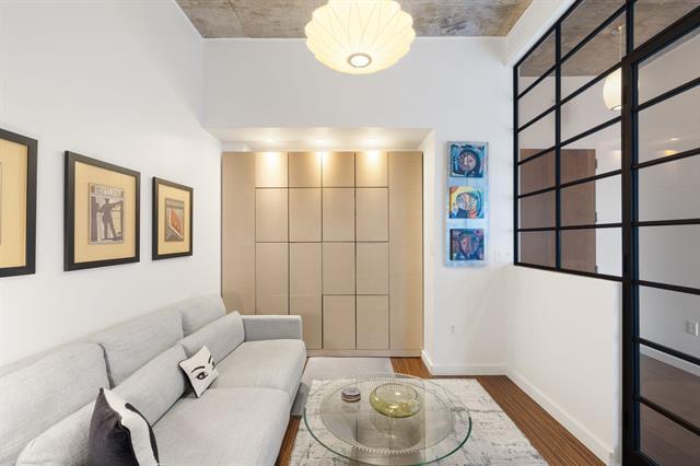 Building Photo - 3030 Bryan St