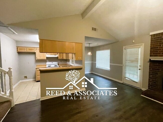 Building Photo - 3 Bedroom in Raleigh Home!