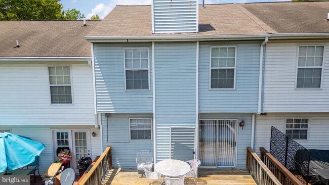 Building Photo - 3915 Friar St