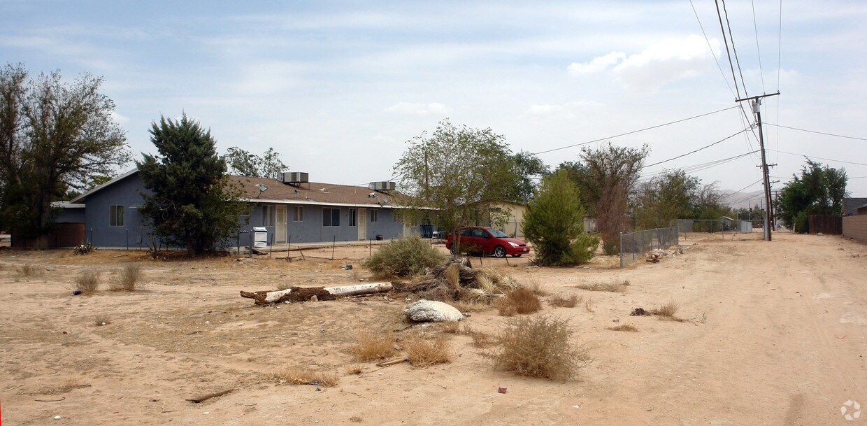 Foto del edificio - 21625 Nisqually Rd