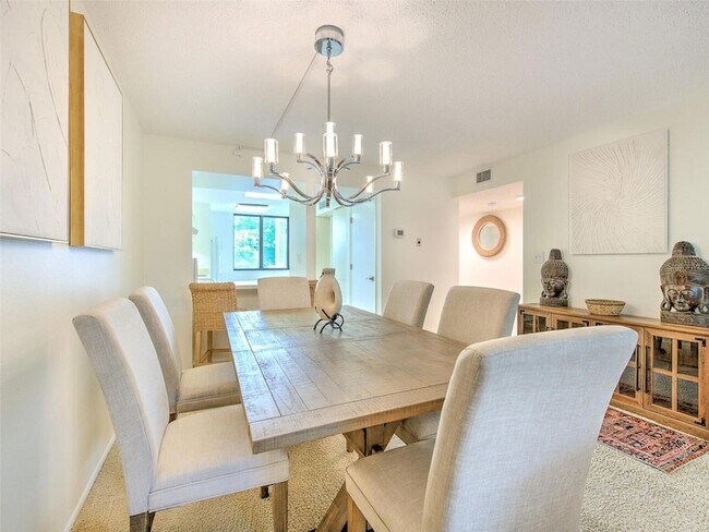 Foto del edificio - 833 Bayport Way