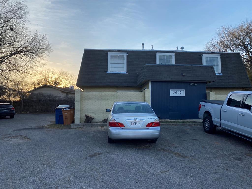 Foto principal - 5002 Blue Spruce Cir
