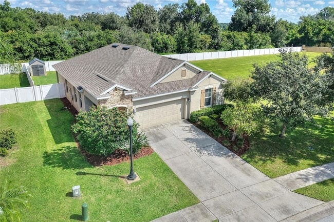 Building Photo - 1900 Wind Meadows Dr