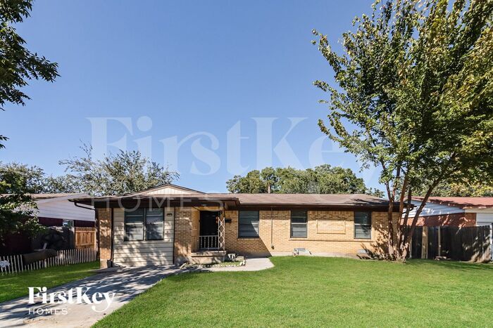 Foto principal - 1421 Belmont St