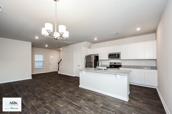 Foto del edificio - 615 Green Wigeon Rd