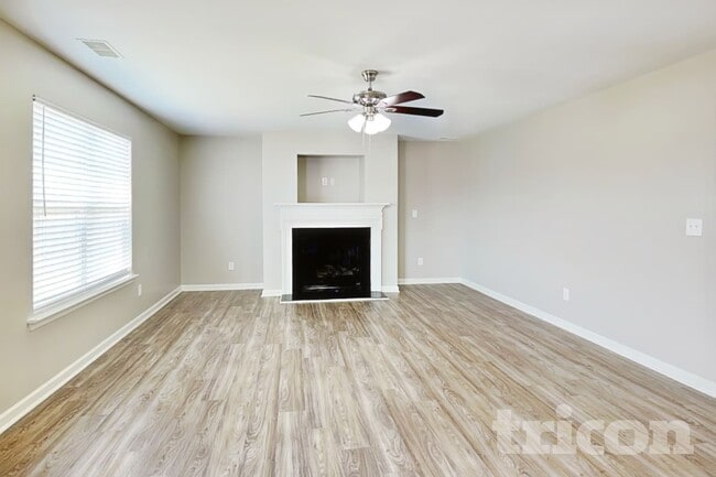 Building Photo - 2208 Ballingarry Dr