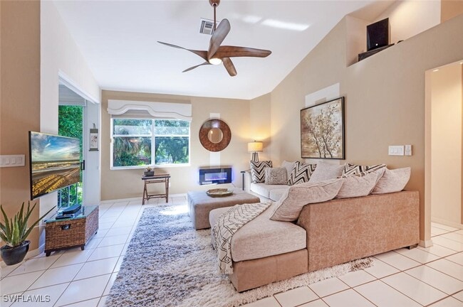 Building Photo - 15260 Cedarwood Ln