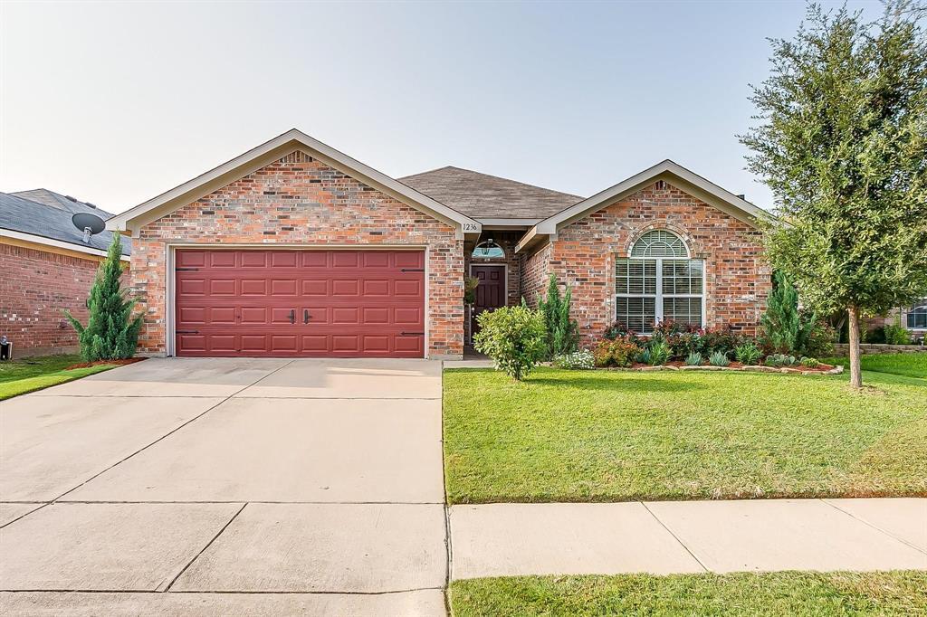 1236 Sierra Blanca Dr, Burleson, TX 76028 House Rental in Burleson