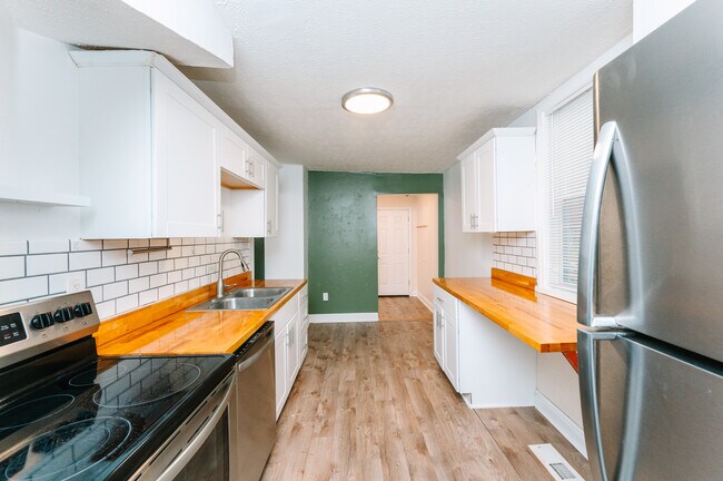 Foto del edificio - 118 Brim Way