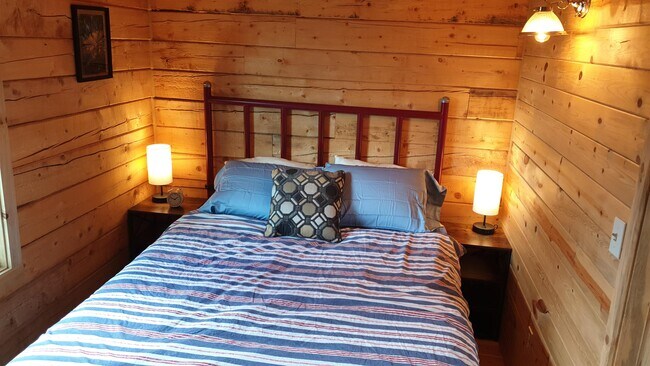 Foto del edificio - 10701 Road 42 - Cabin Rd