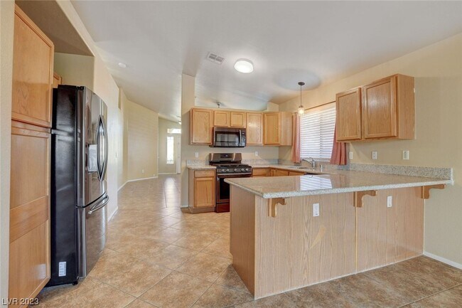 Foto del edificio - 7865 Blue Charm Ave