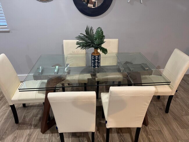 Foto del edificio - 601 N E St