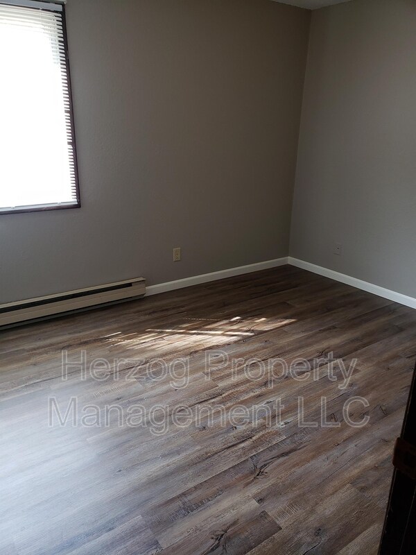 Foto del edificio - 304 Kenwood Drive