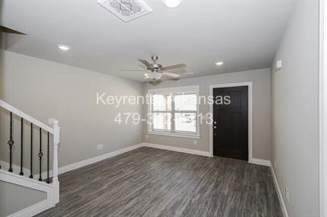 Foto del edificio - Awesome home with great location in Rogers