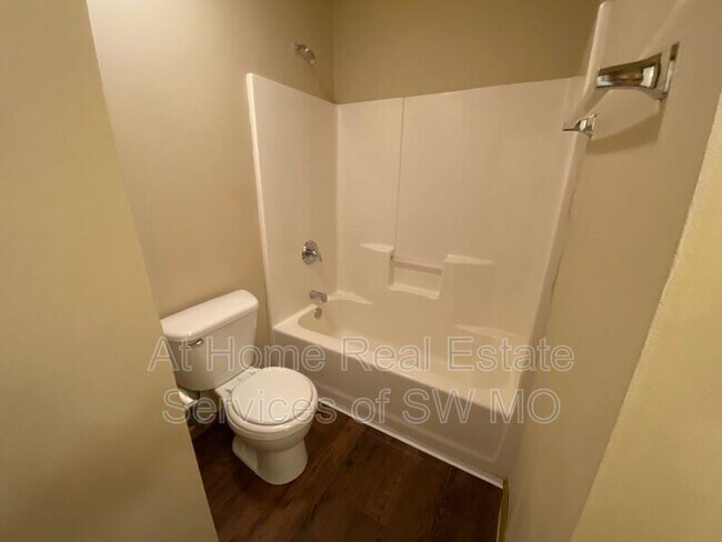 Foto del edificio - 1109 S Clifton Ave