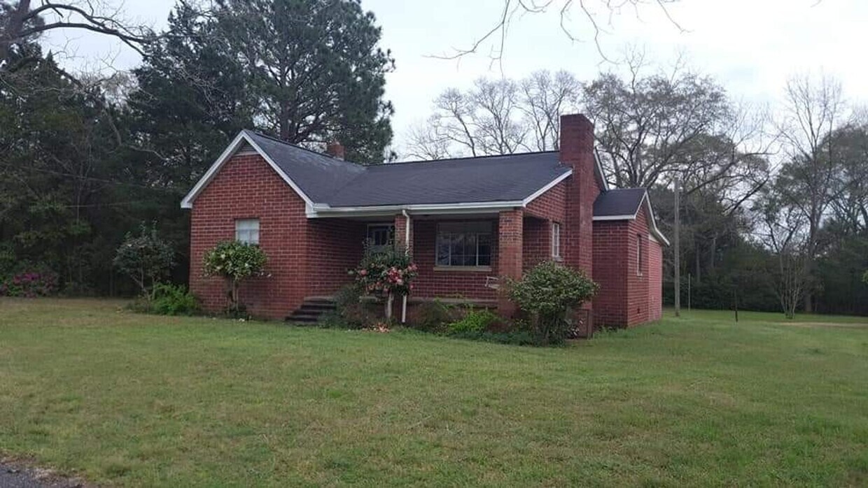 Primary Photo - 304 Bob St, Coffee Springs, AL