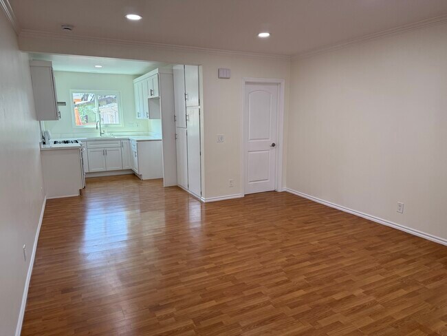 Foto del edificio - 632 W Milford St