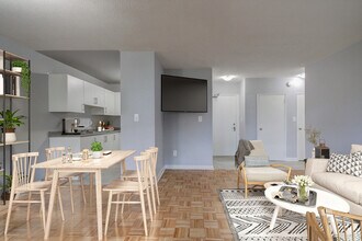 Building Photo - Camelot Towers