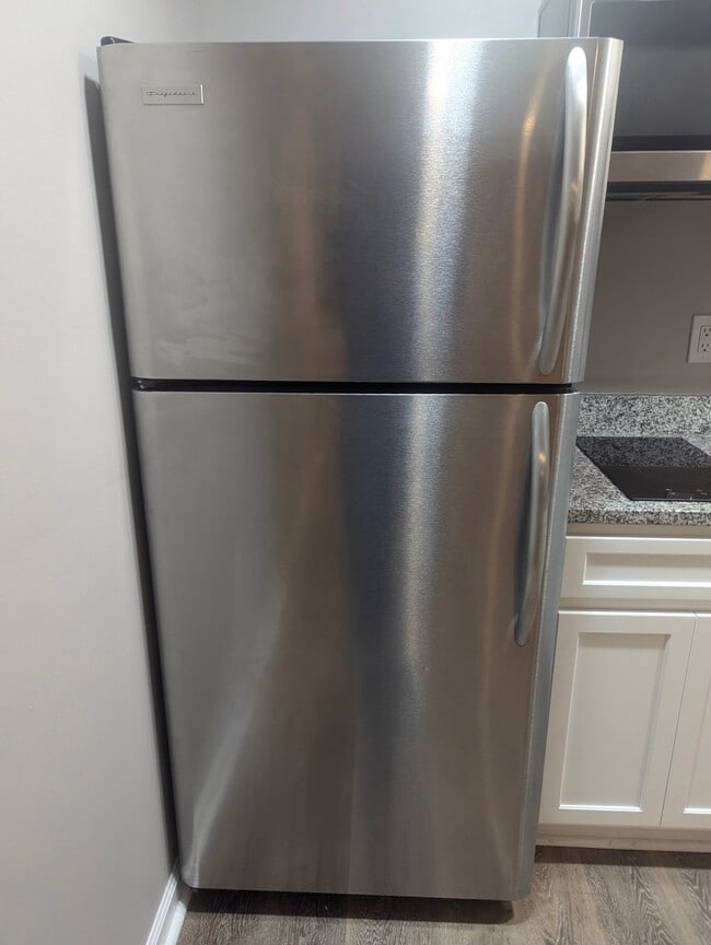 Foto del edificio - 6708 Martindale Ct