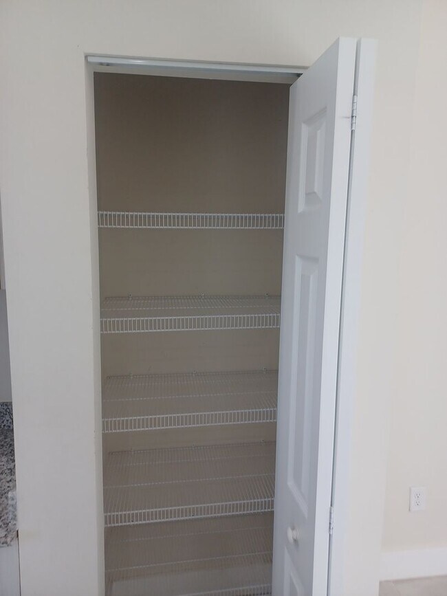 Foto del edificio - 3313 SW 8th Pl