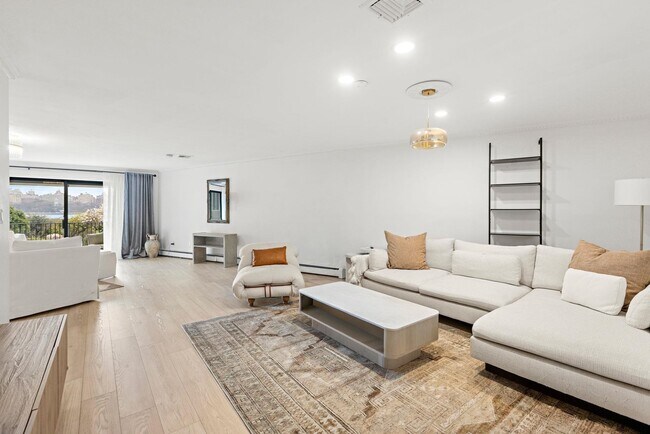 Foto del edificio - 11A Riverview Cir