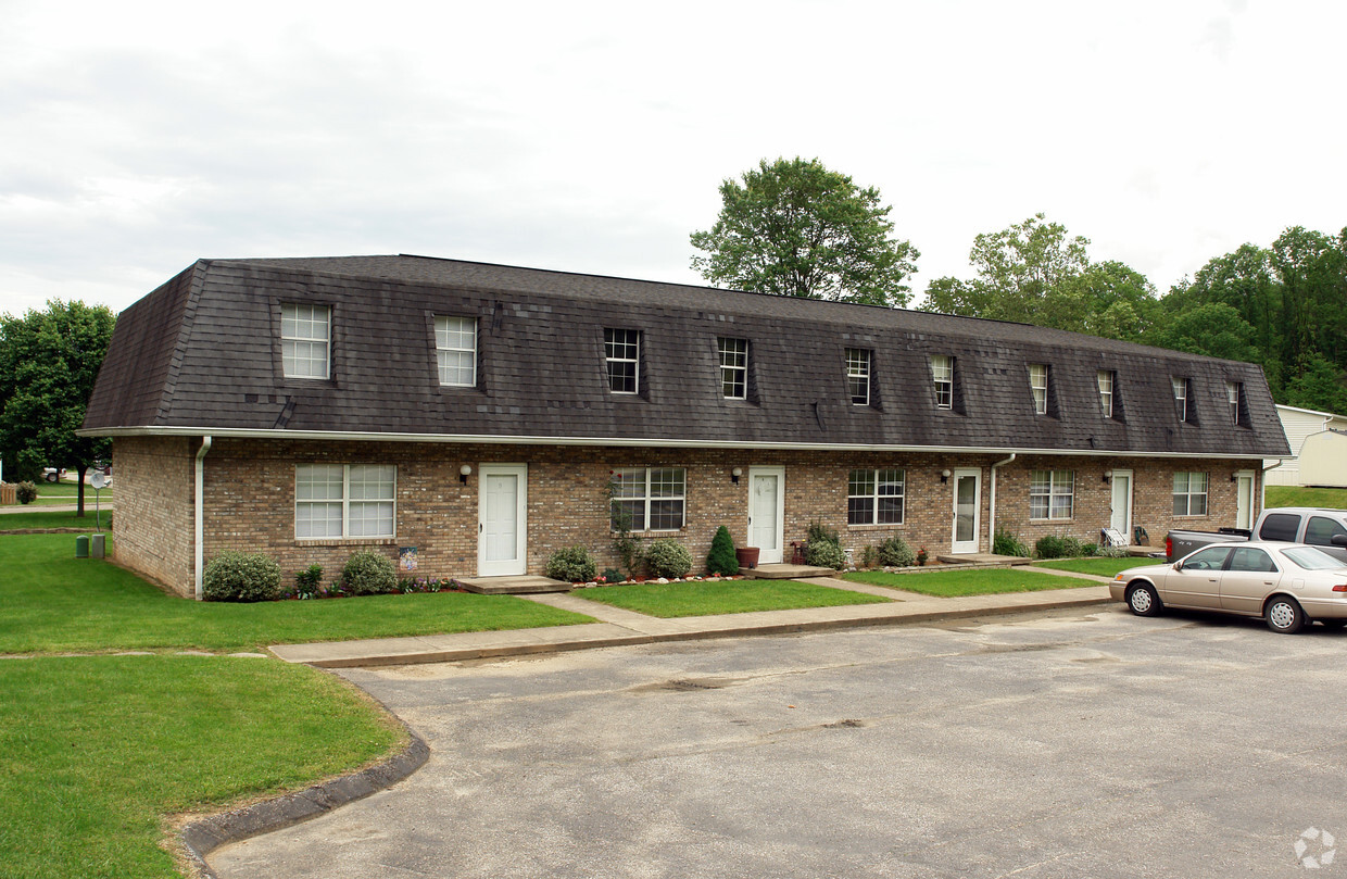 Rolling Acres - Apartments in Winfield, WV | Apartments.com