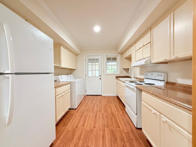 Foto del edificio - 104 Bowen St