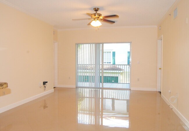 Foto del edificio - 11685 W Atlantic Blvd