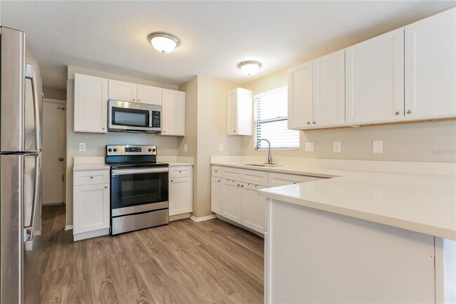 Foto del edificio - 5156 Birch Ave