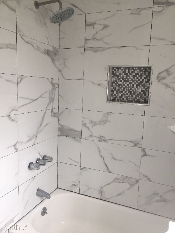 Building Photo - Studio, 1 bath Apartment - 29 W Glenarm St