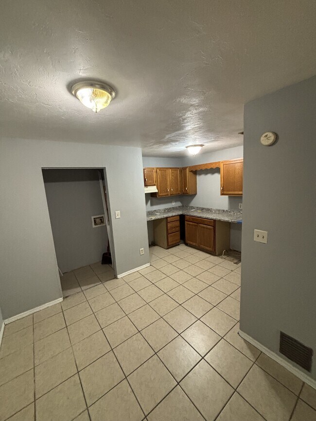 Foto del edificio - 2321 SW 31st Pl