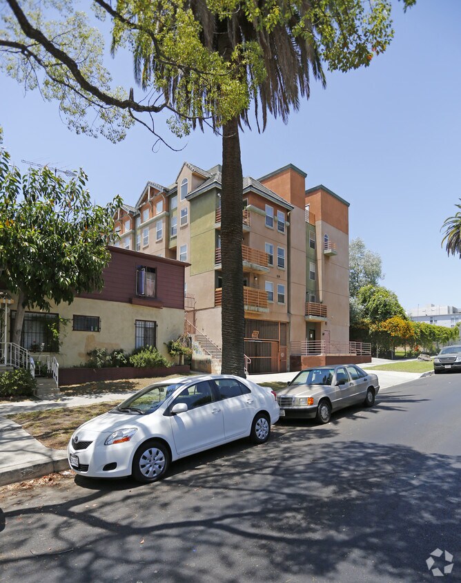 Edificio - 321 S Occidental Blvd