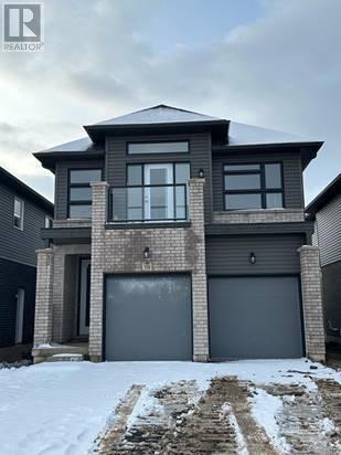 Building Photo - 18 Bradley Ave
