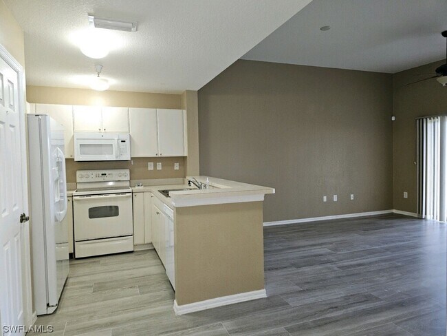 Building Photo - 4530 Botanical Pl Cir