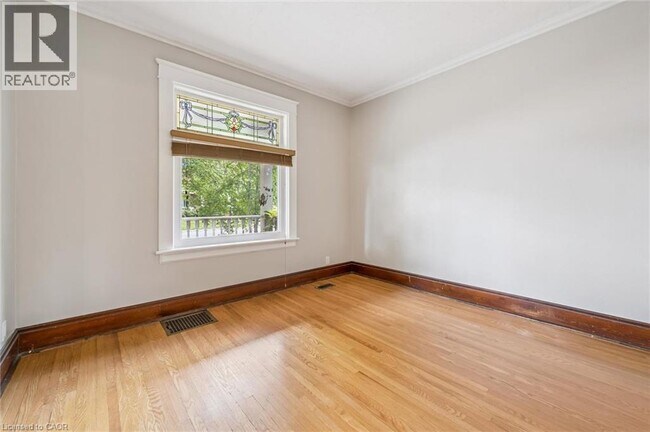 Building Photo - 46 Pequegnat Ave