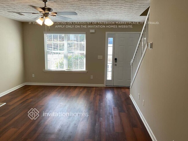 Foto del edificio - 617 Shoal Cir